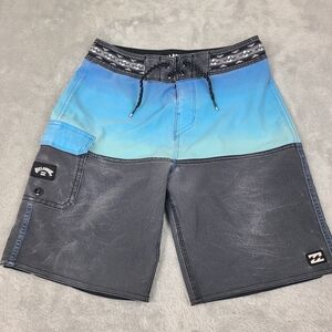 Billabong‎ Gradient Blue and Black Board Shorts